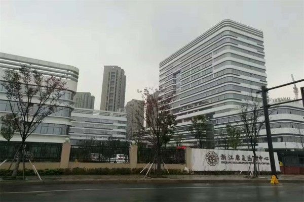 下载 (14).jpg